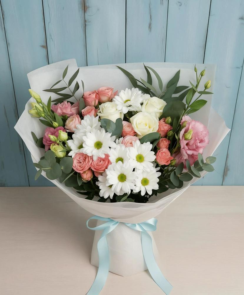 Букет цветов из: Розы, Лизиантусы и Хризантемы в Большой Исток