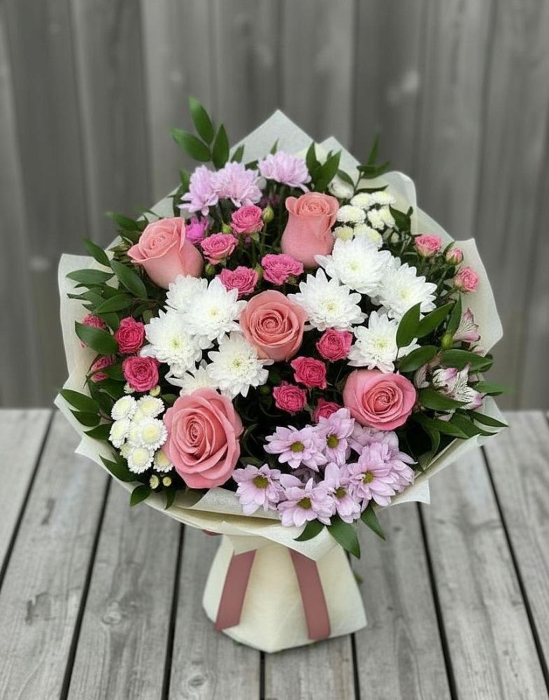 Букет цветов из: Альстромерии, Гвоздики, Розы и Хризантемы в Большой Исток