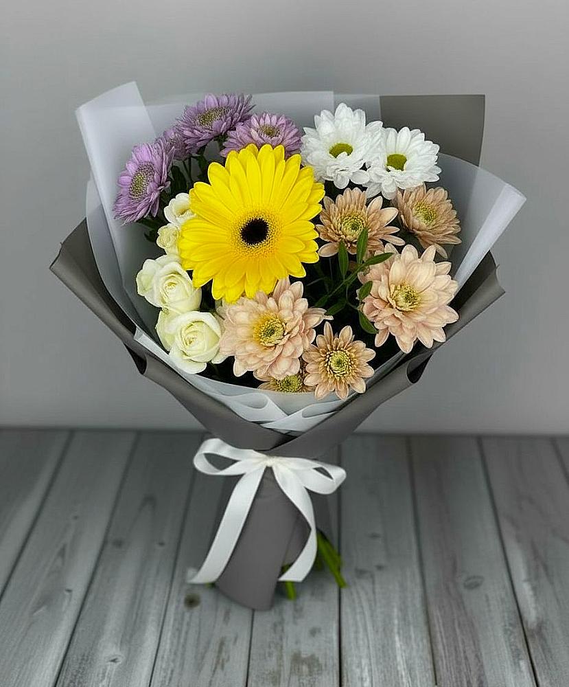 Букет цветов из: Розы, Герберы и Хризантемы в Большой Исток