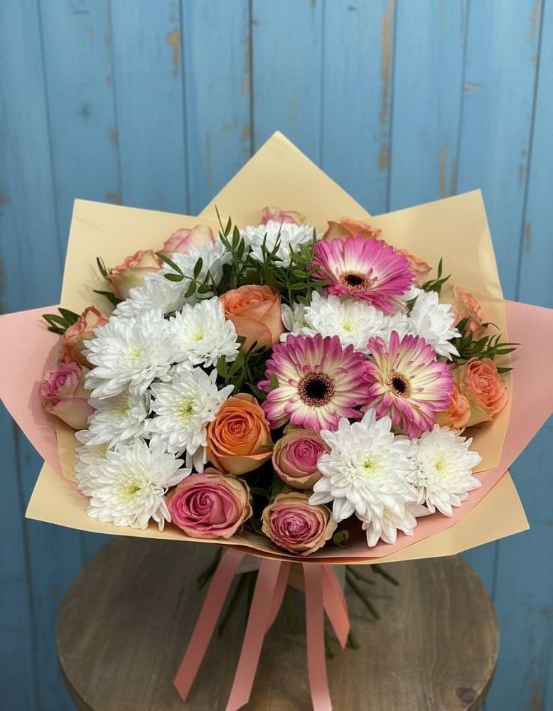 Букет цветов из: Розы, Герберы и Хризантемы в Большой Исток