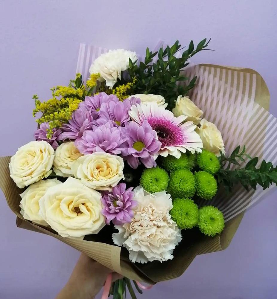 Букет цветов из: Хризантемы, Розы, Гвоздики и Герберы в Большой Исток