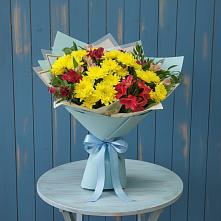 Букет цветов из:  Альстромерии и Хризантемы в Большой Исток