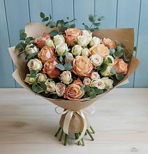 Букет цветов из:  Альстромерии и Розы в Большой Исток